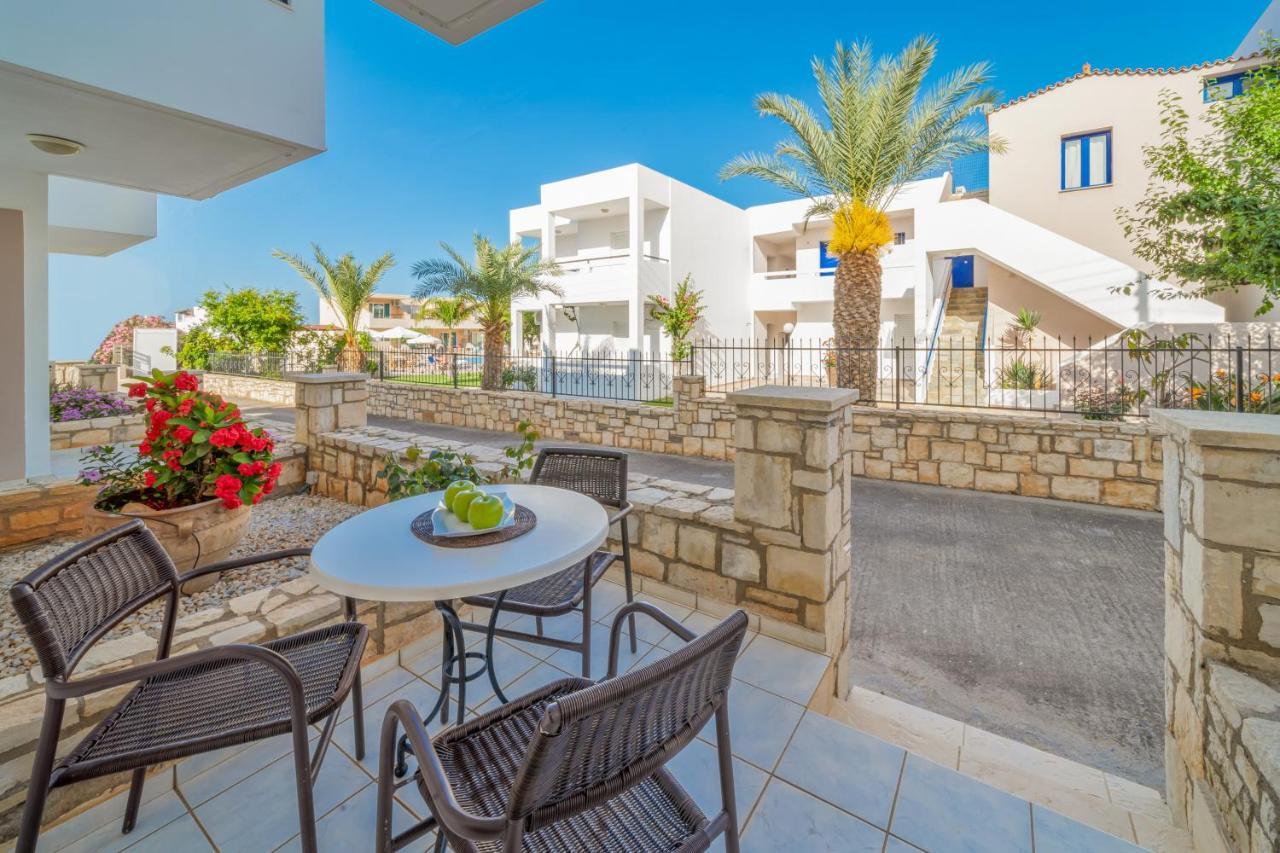 Hotel Maria Rousse Malia Esterno foto