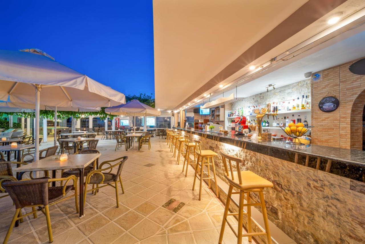 Hotel Maria Rousse Malia Esterno foto