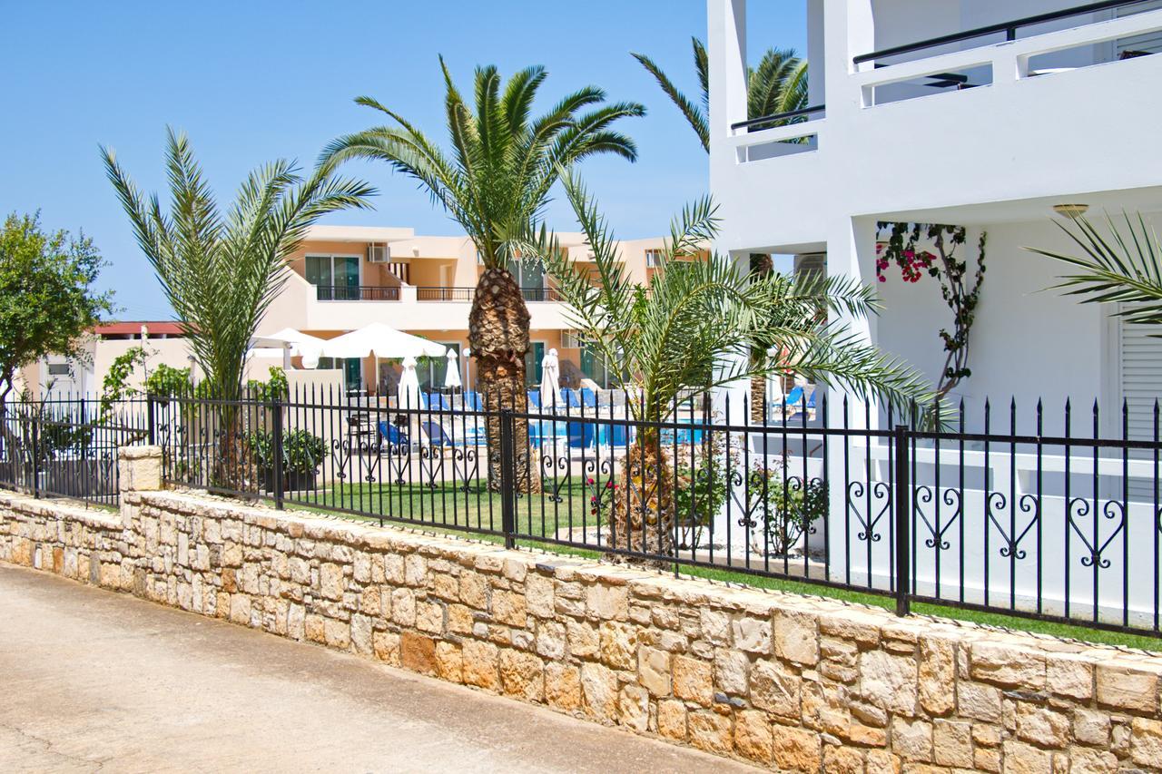 Hotel Maria Rousse Malia Esterno foto